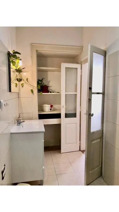 Apartment With Roof Terrace In Town Centre Tavira 0*,